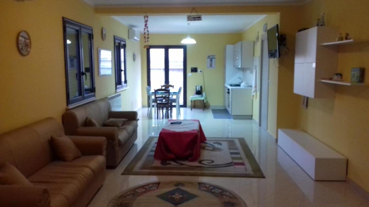 B&B Paradise Вилла-Сан-Джованни Экстерьер фото